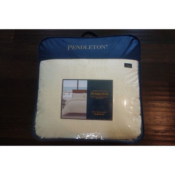 NEW Pendleton Nova Medallion Comfort Set Twin Ivory Comforter + Sham Cotton - Picture 2 of 7